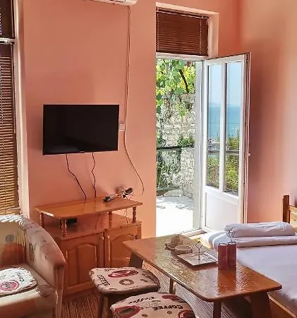 Matrona Guest house